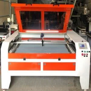 may-cat-laser-nhat-cu-1