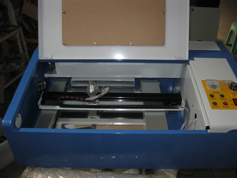 máy cắt laser 2020 2
